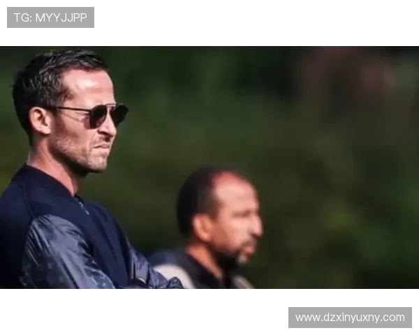 卡巴耶谈在巴黎受批评经历